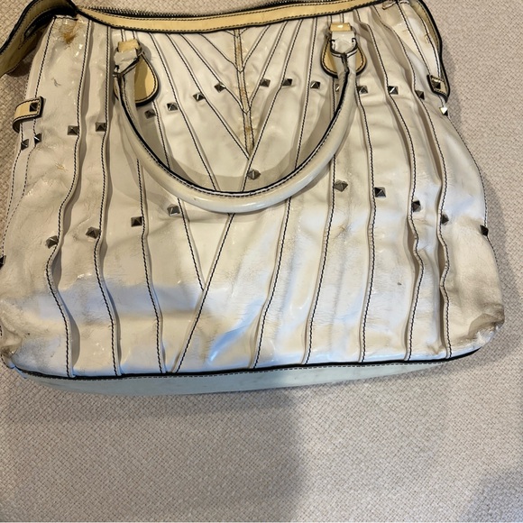 Valentino Garavani  White Studded Bag 1000% - Picture 10 of 11